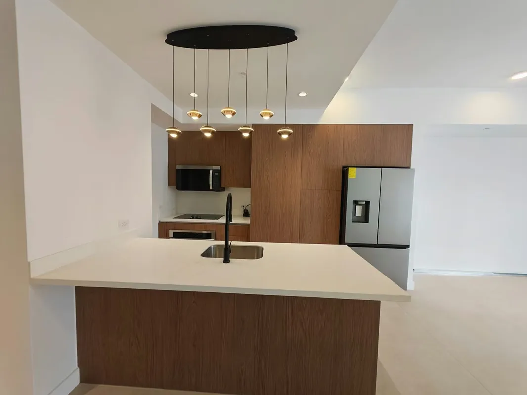 Apartamento nuevo en Torre Parkwood en alquiler, photo 7