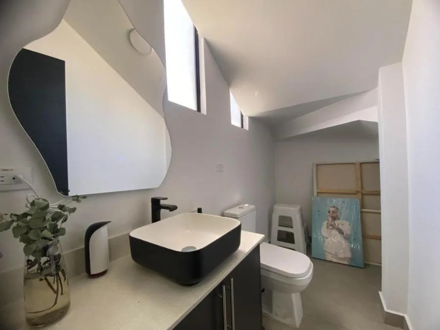 Casa moderna de lujo con jardín y parrillera en condominio #26-522 GS - Venta en Escazú, photo 2