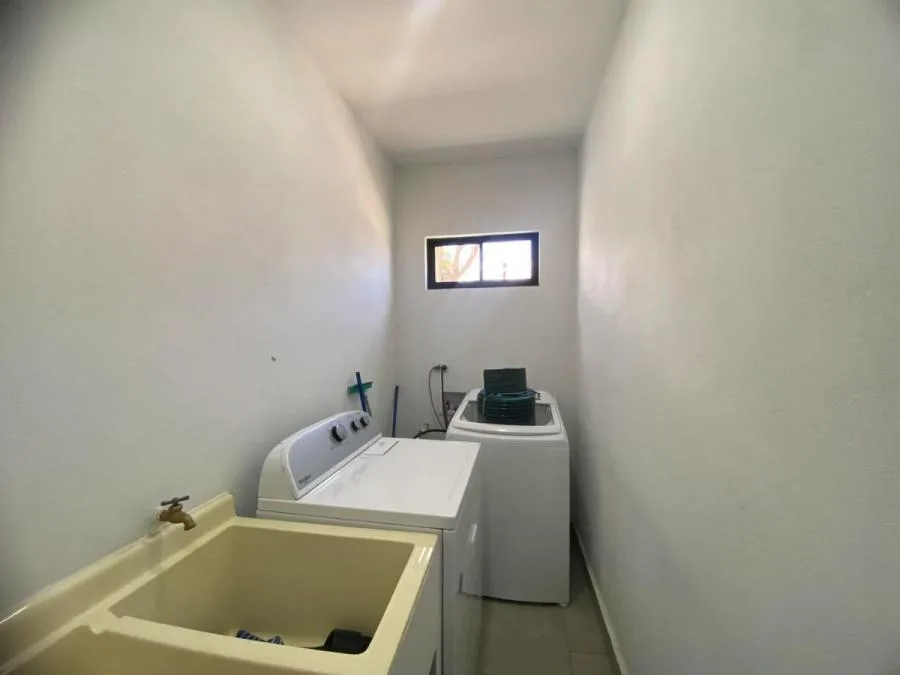 Casa moderna de lujo con jardín y parrillera en condominio #26-522 GS - Venta en Escazú, photo 3