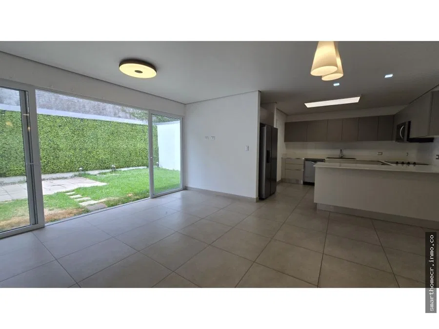 ALQUILER DE CASA EN SOURCE LIVING GUACHIPELIN ESCAZU