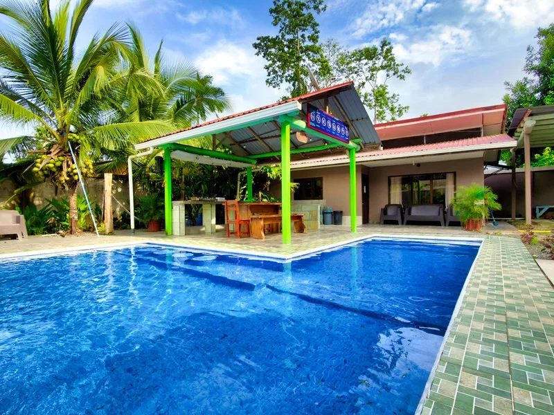 3 Bed Single Family Homes For Sale in Cahuita, photo 2