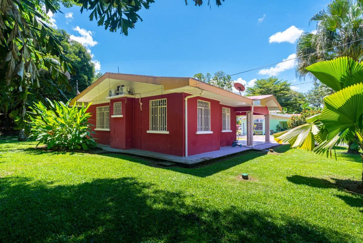 POTENTIAL COMMERCIAL PROPERTY WITH MULTIPLE HOMES NEXT TO AIRPORT IN PALMAR SUR, photo 22