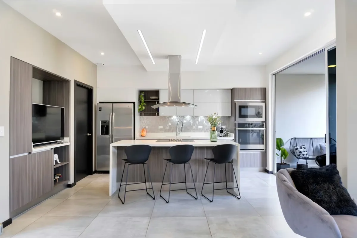 Esta vivienda de diseño contemporáneo y reciente construcción se encuentra en un estado de mantenimiento excelente, situada en una zona de alta plusvalía dentro del Condominio ..., photo 2