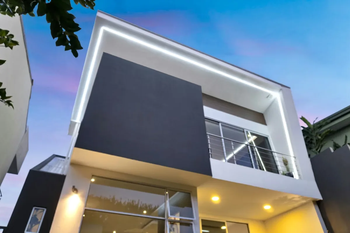 Esta vivienda de diseño contemporáneo y reciente construcción se encuentra en un estado de mantenimiento excelente, situada en una zona de alta plusvalía dentro del Condominio ..., photo 13