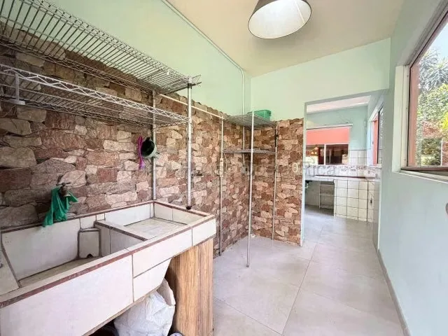RAH 27-886 En Condominio! Puente Piedra Grecia | Lote 302.44m² | Const 220m² | 2 Niveles | 4 Cocheras + Terraza Central, photo 3