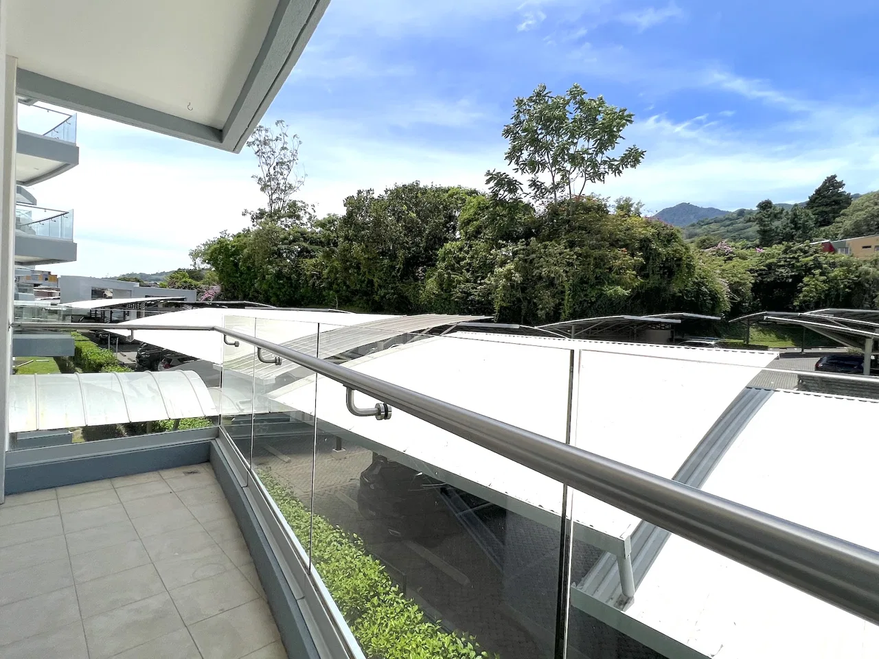 Sale, Spacious Corner Unit Apartment, 3B, 2.5B, 2P With Great Views, in Escazu, photo 16