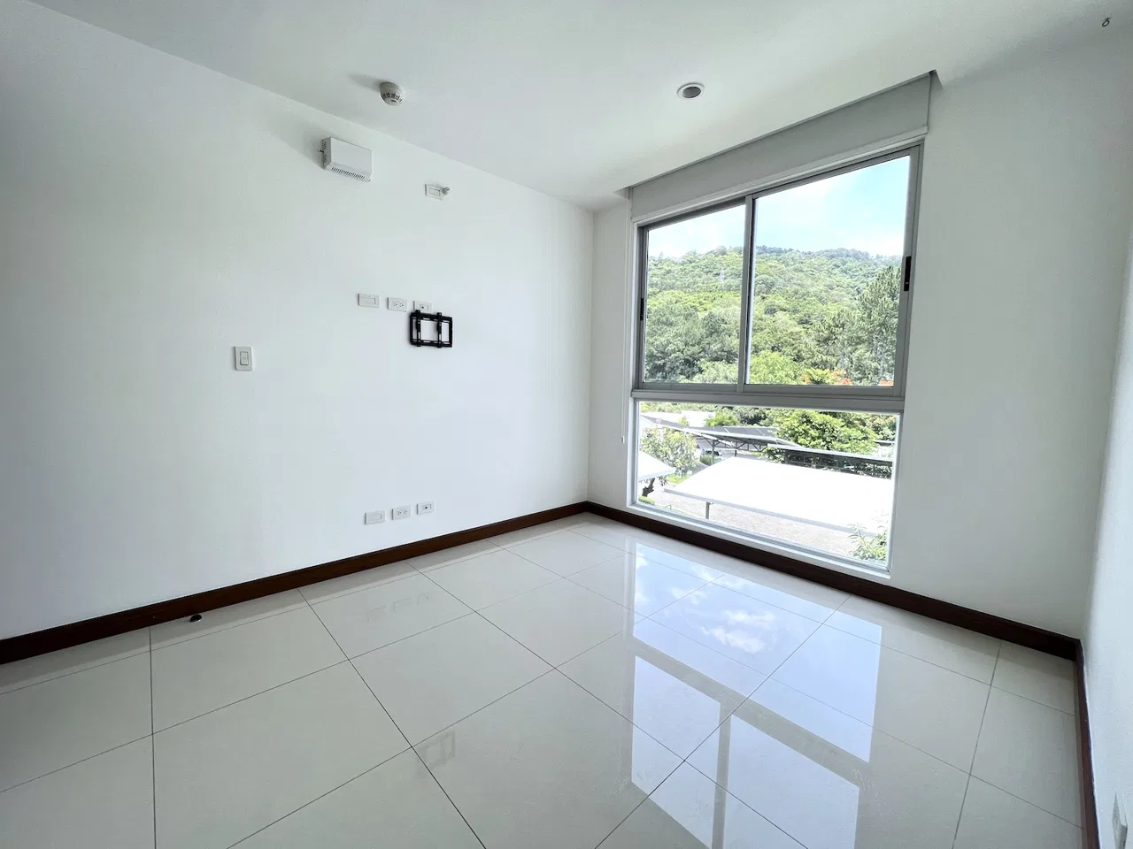 Sale, Spacious Corner Unit Apartment, 3B, 2.5B, 2P With Great Views, in Escazu, photo 19