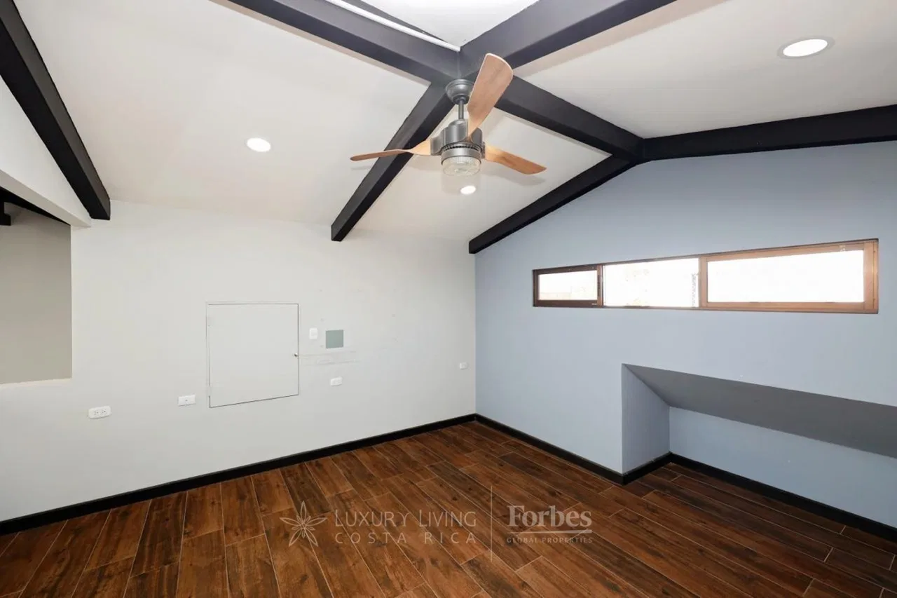 House with Industrial Design and Comfort, Lomas de Hidalgo, La Garita, photo 12