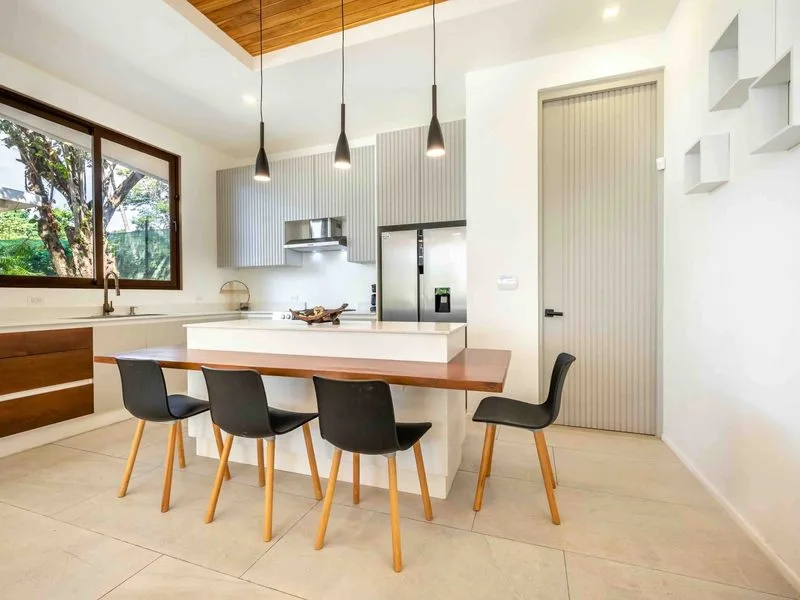 3 Bed Single Family Homes For Sale in Playa Grande, photo 5