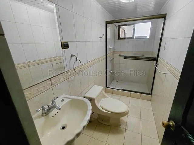 Alquiler de Casa en Montes de Oca-San Pedro. RAH 27-452 - Alquiler / Renta en Montes de Oca, photo 7