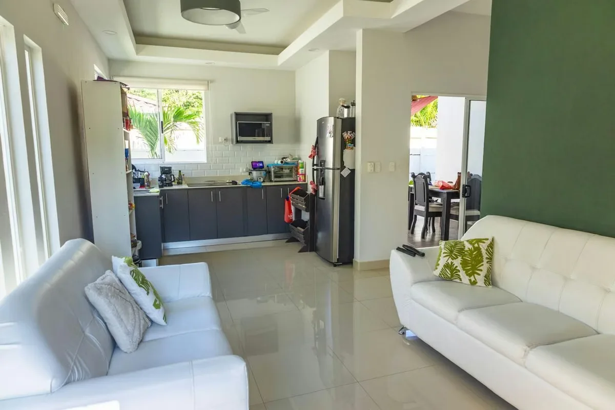 For Sale: Property  – Two Independent Houses Near Punta Leona (MV), photo 4