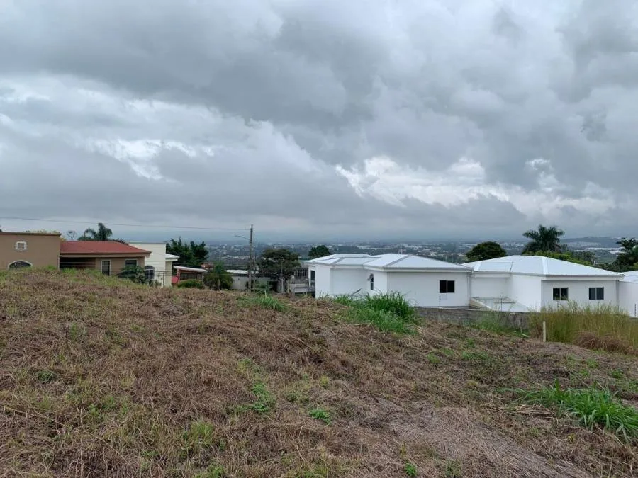 Lote con Vista Panorámica en Guachipelín de Escazú - Venta en Escazú