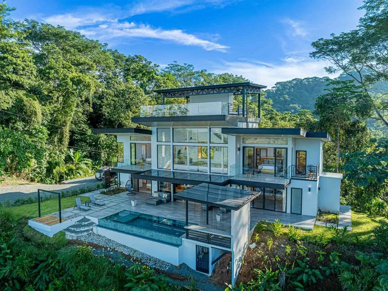 4 Bed Single Family Homes For Sale in Dominical, photo 4