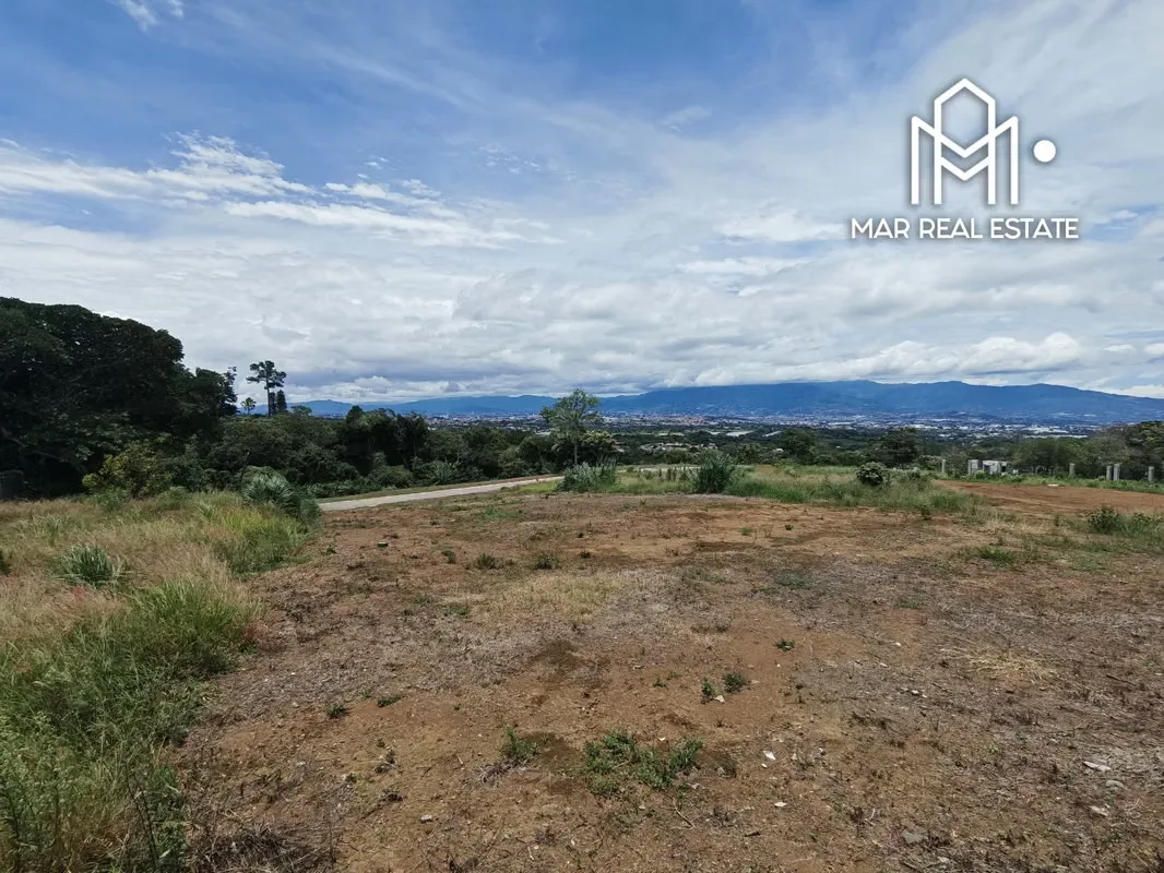 Se presenta una exclusiva oportunidad de inversión o desarrollo residencial en el Condominio Barons, ubicado en Santa Bárbara de Heredia. Este entorno privado y seguro ofrece un clima ..., photo 11