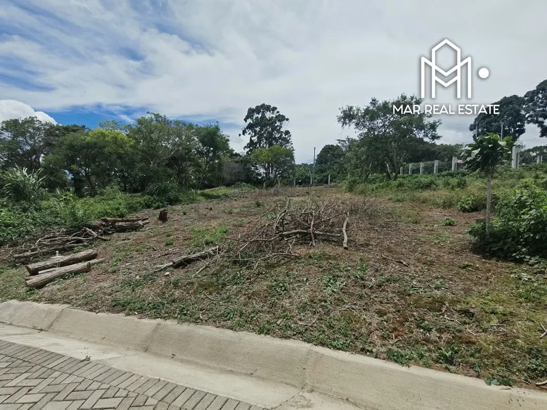 Se presenta una exclusiva oportunidad de inversión o desarrollo residencial en el Condominio Barons, ubicado en Santa Bárbara de Heredia. Este entorno privado y seguro ofrece un clima ..., photo 15