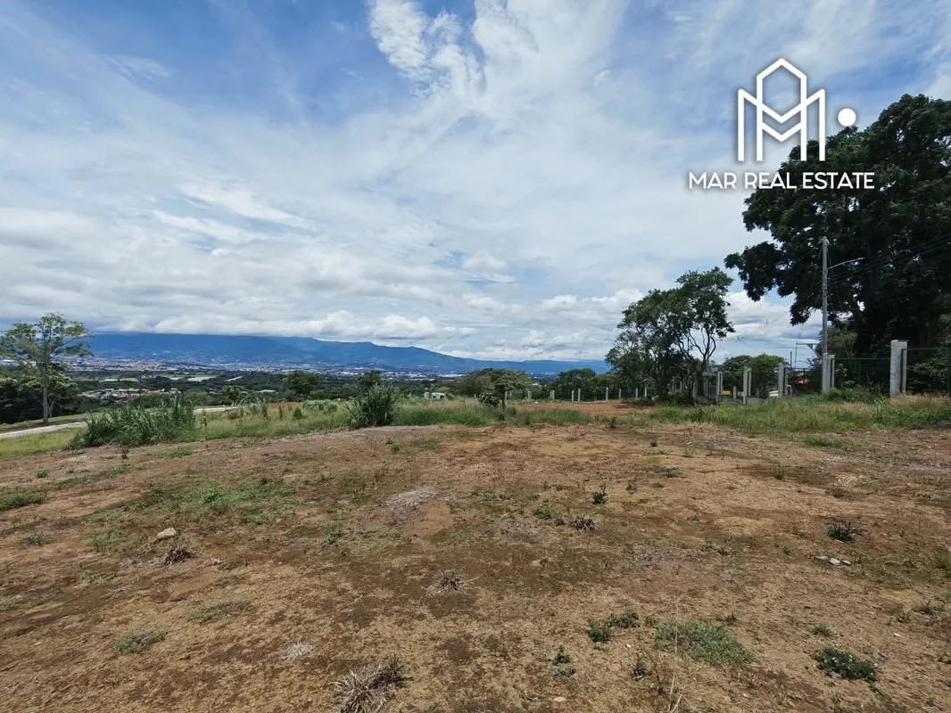 Se presenta una exclusiva oportunidad de inversión o desarrollo residencial en el Condominio Barons, ubicado en Santa Bárbara de Heredia. Este entorno privado y seguro ofrece un clima ..., photo 5