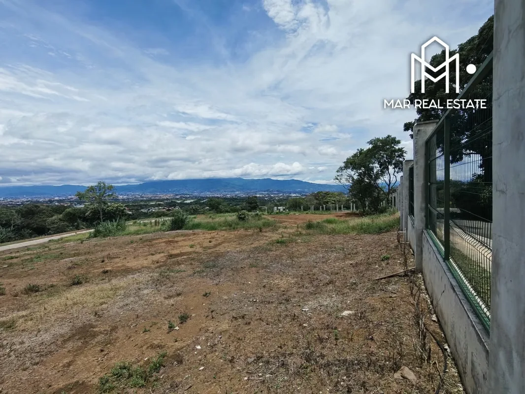 Se presenta una exclusiva oportunidad de inversión o desarrollo residencial en el Condominio Barons, ubicado en Santa Bárbara de Heredia. Este entorno privado y seguro ofrece un clima ..., photo 10