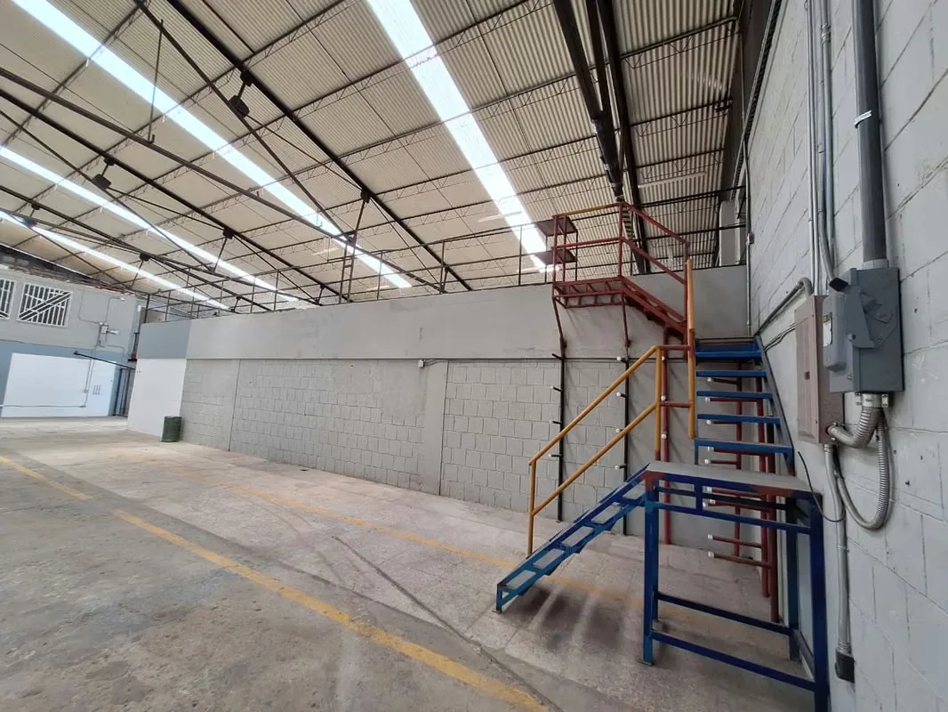 WAREHOUSE FOR RENT IN LA URUCA, SAN JOSÉ, photo 3