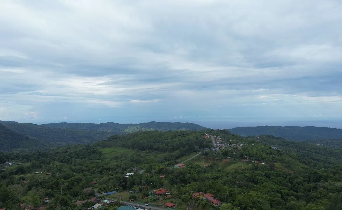 OCEAN AND MOUNTAIN VIEW PROPERTY  – 284 ACRES, photo 4