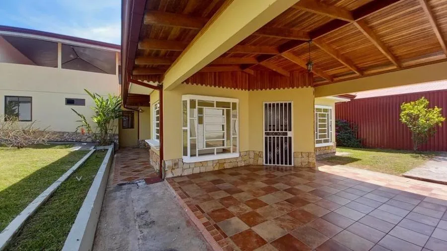 Venta de estupenda y amplia casa en Puriscal. #22-553 - Venta en Puriscal, photo 10