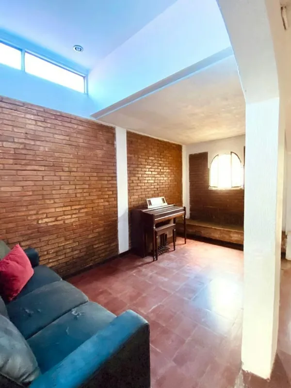 FOR SALE! Mixed-Use Property to Remodel in La Sabana 511sqm2