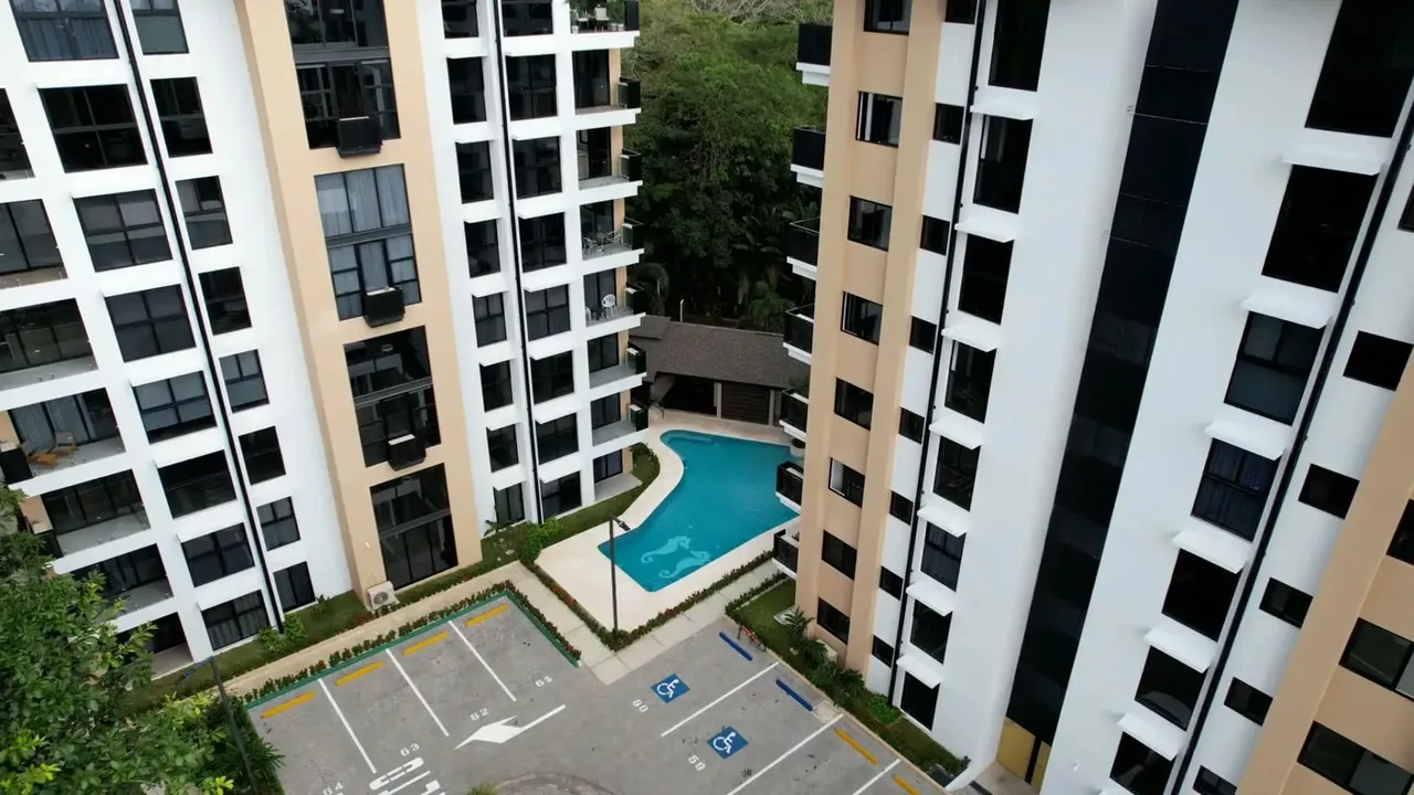 Embrace the essence of the Pura Vida lifestyle in this beautiful, brand-new 2-bedroom, 2-bathroom apartment, situated in a vibrant residential community in Costa Rica. Completed in ...