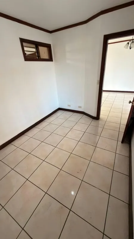 Casa en alquiler en San Pedro ,condominio- 4 habitaciones- - Cerca de la universidad fidelitas, photo 8