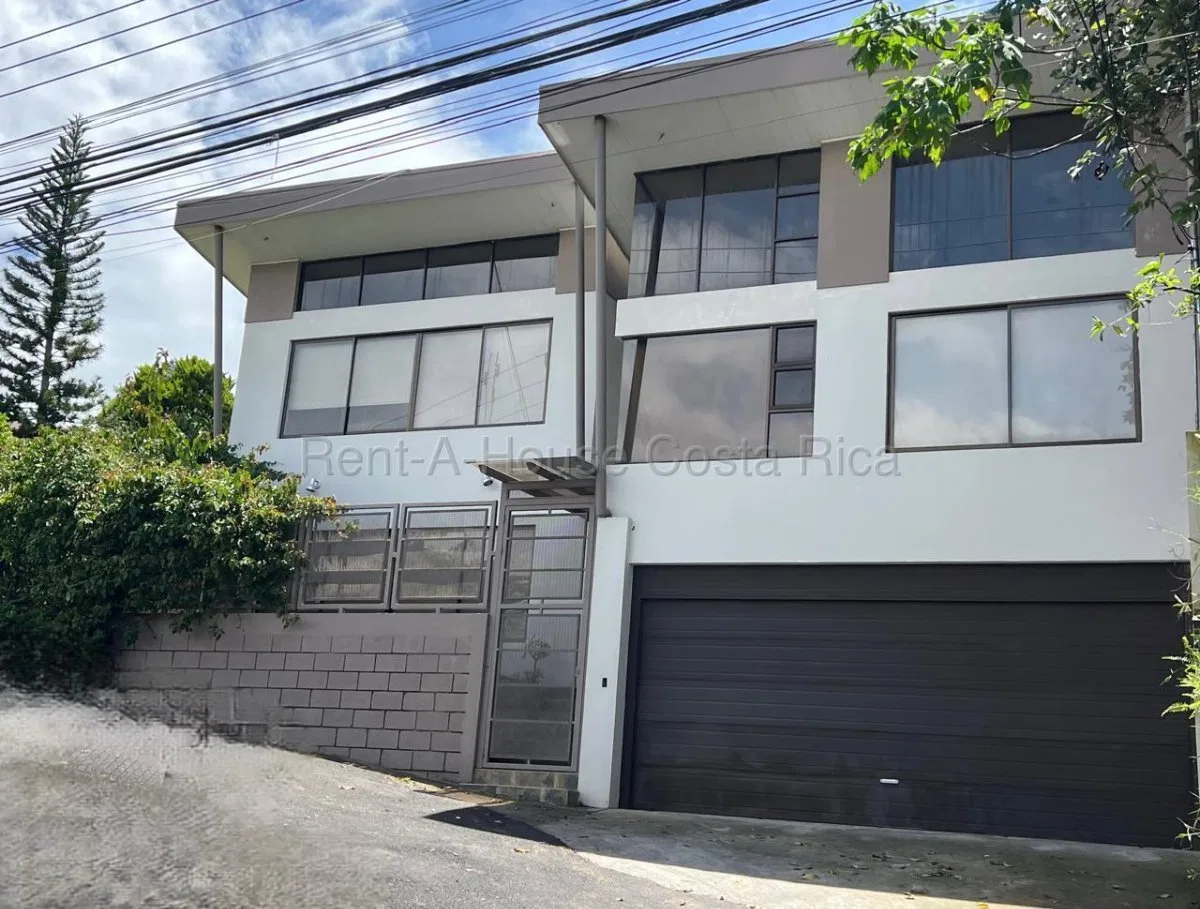 Venta de Elegante Casa con Vista en San Rafael de Heredia #27-223 GS - Venta en San Rafael