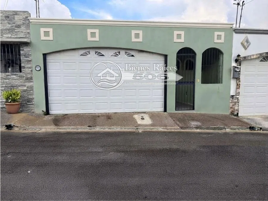 CASA EN VENTA | RESIDENCIAL CASA BLANCA – BARREAL DE HEREDIA #3134