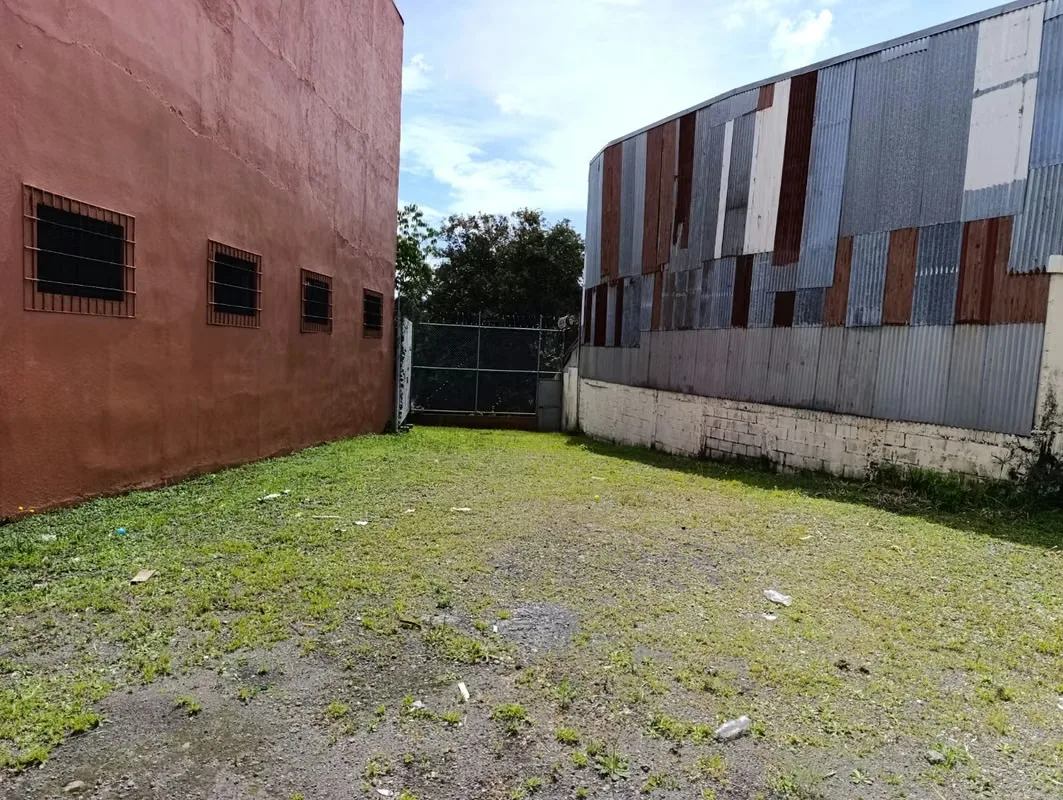 Amplia bodega de 305 m² en alquiler en Goicoechea, excelente ubicación sobre vía principal, photo 7