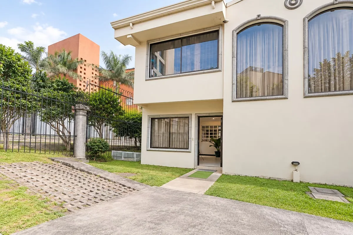 House for Sale in Guachipelín Escazú - 124; Condominium Kabulia 2 Hab-VH