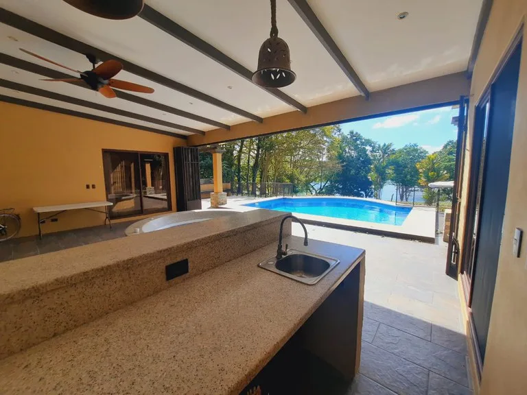House in Nuevo Tronadora, photo 6
