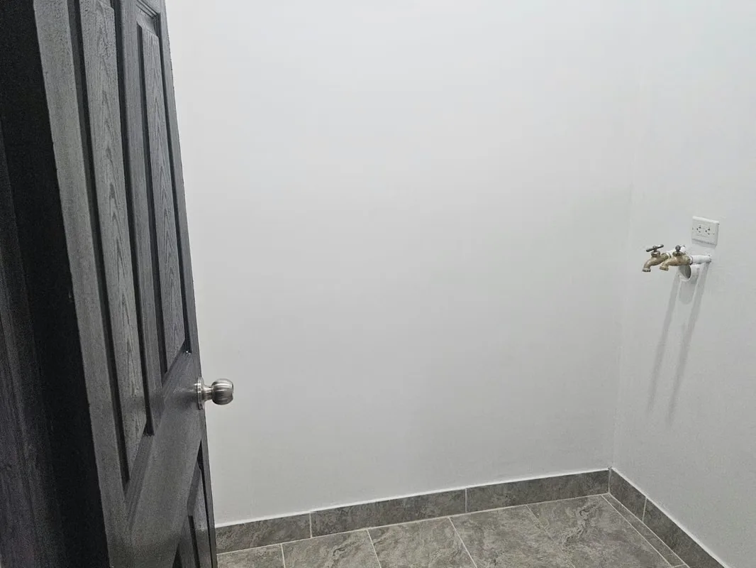 Cómodo y práctico apartamento ubicado en Ciudad Colón, en calle sin salida y dentro de un complejo privado de solo 2 apartamentos, lo que garantiza tranquilidad y privacidad., photo 11
