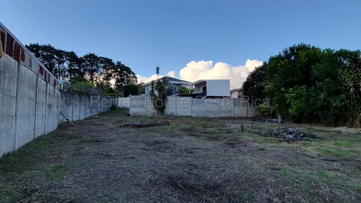 Lote en venta amplio con vistas al Valle Central en San Rafael de Heredia #26-1855 GS - Venta en San Rafael