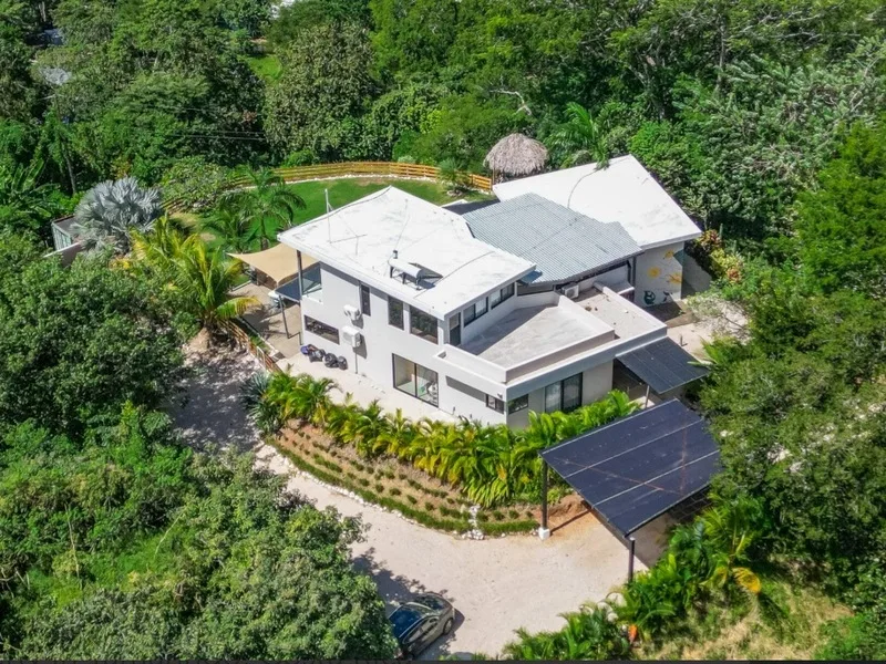 5 Bed Single Family Homes For Sale in Tamarindo