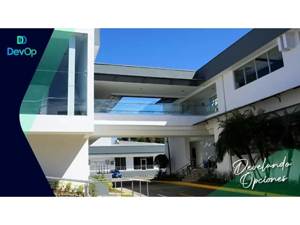 ¡Encuentra la oficina perfecta en este oficentro! Ubicado estratégicamente con acceso privilegiado a ...