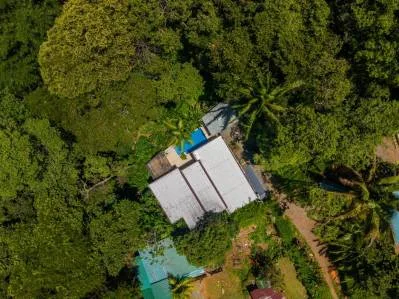 Encantadora casa de 2 dormitorios + estudio ubicada en el corazón de Uvita., photo 4