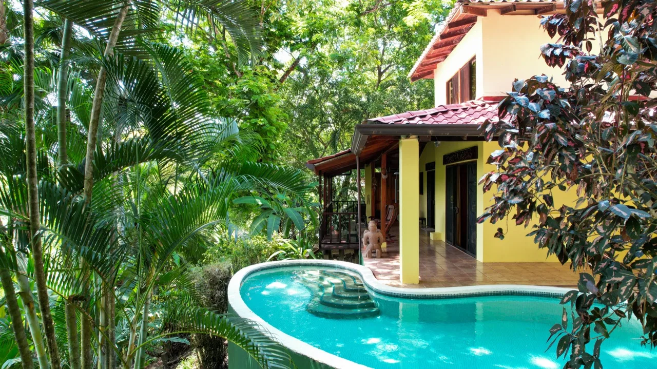 JUNGLE VIEW 2 BEDROOM HOME IN DOMINICAL