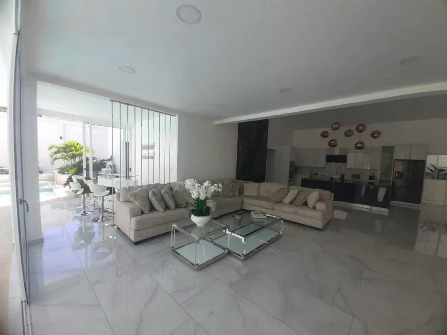 Venta de Impecable Casa a Estrenar en Escazú / Mls. 26-175 OFC JB - Venta en Escazú, photo 3