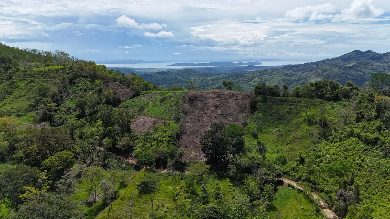 Spectacular 36,000 m² Property with 360° Ocean, Island & Mountain Views
