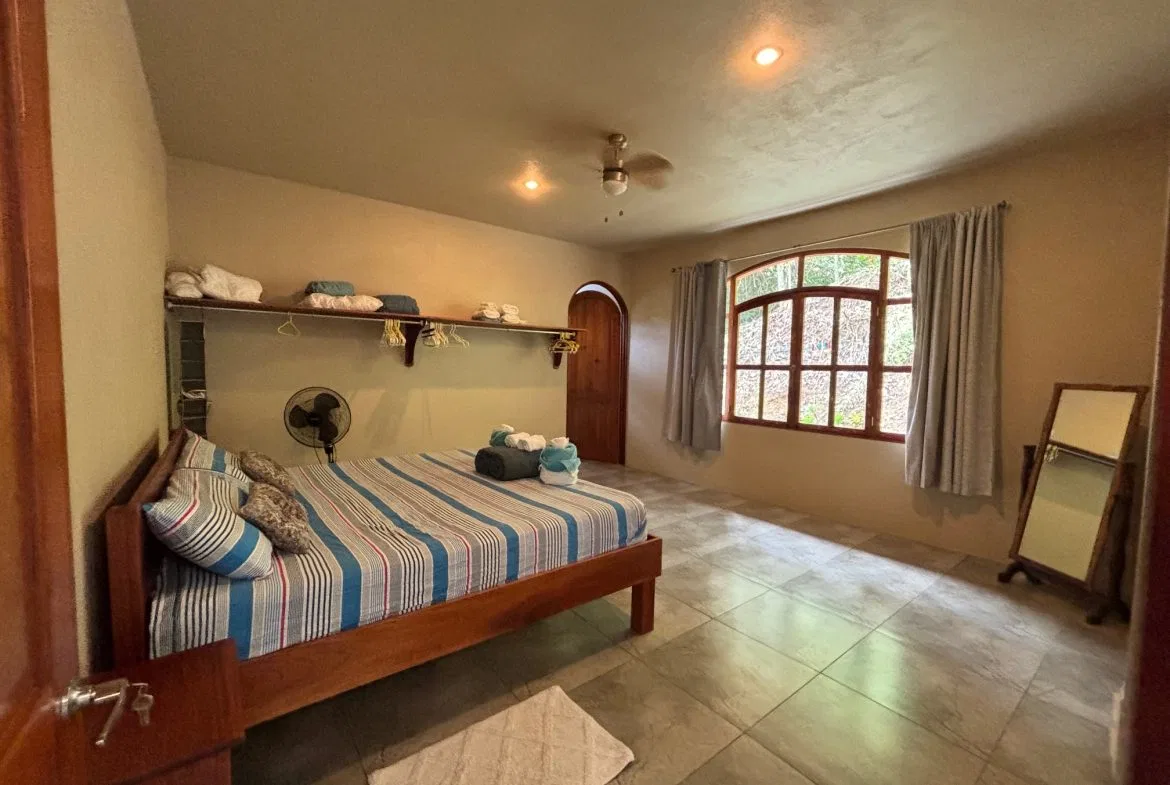 3-BEDROOM MOUNTAIN VIEW HOME WITH NATURE AND RIVER AROUND – 14 ACRES, photo 12