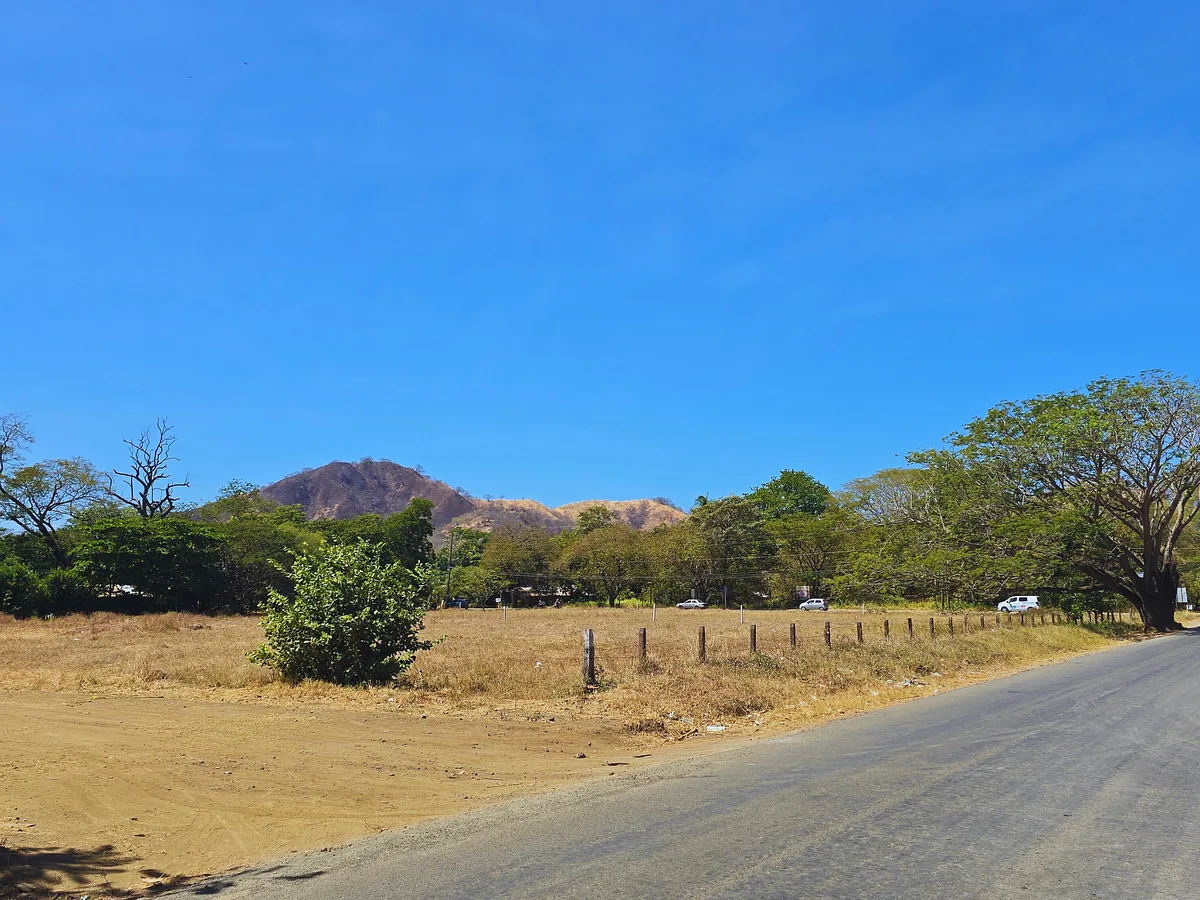 Distrito Coco lot #4 - New commercial and residential development opportunity