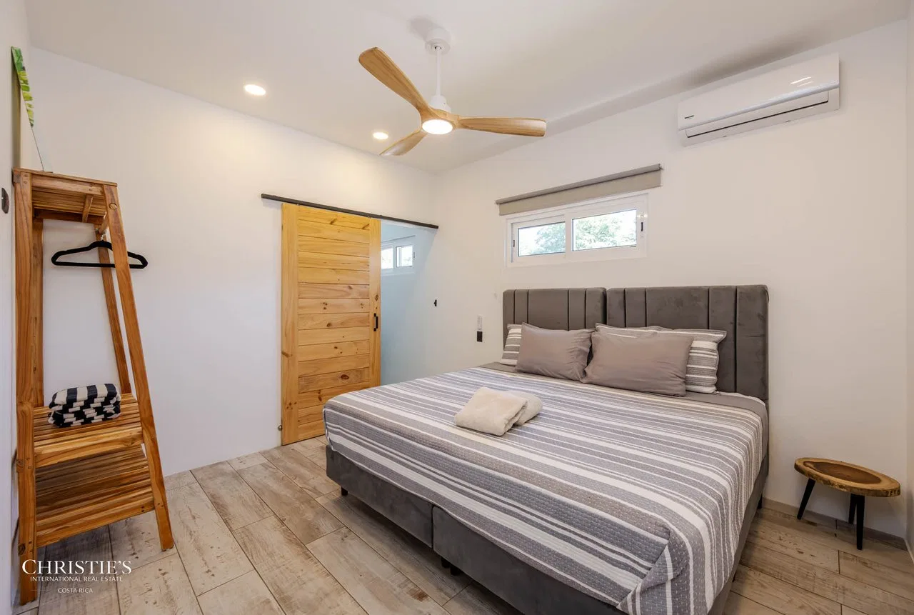 Antemar Estate – Exclusive Beachfront Fourplex, photo 15