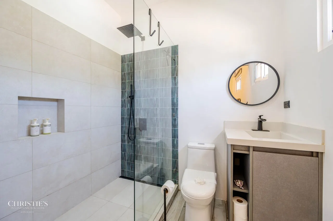 Antemar Estate – Exclusive Beachfront Fourplex, photo 17