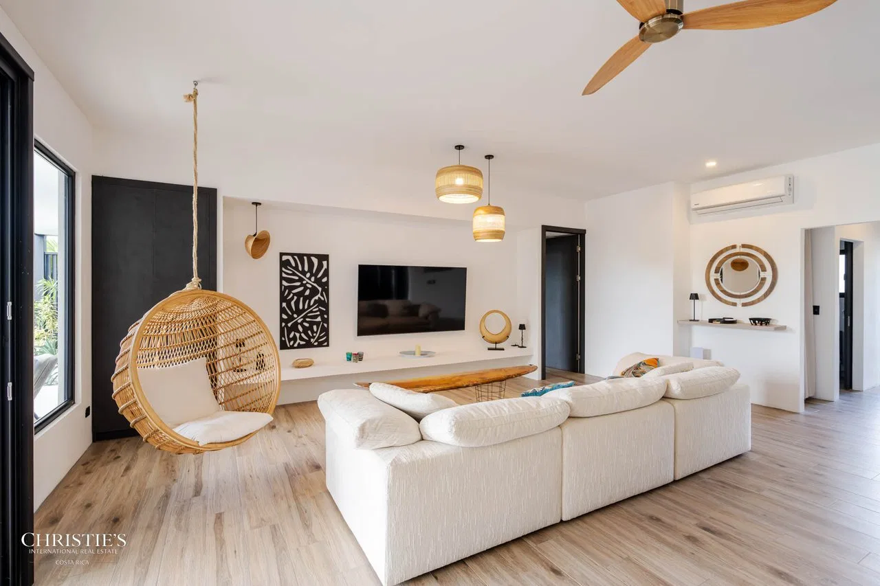 Antemar Estate – Exclusive Beachfront Fourplex, photo 30