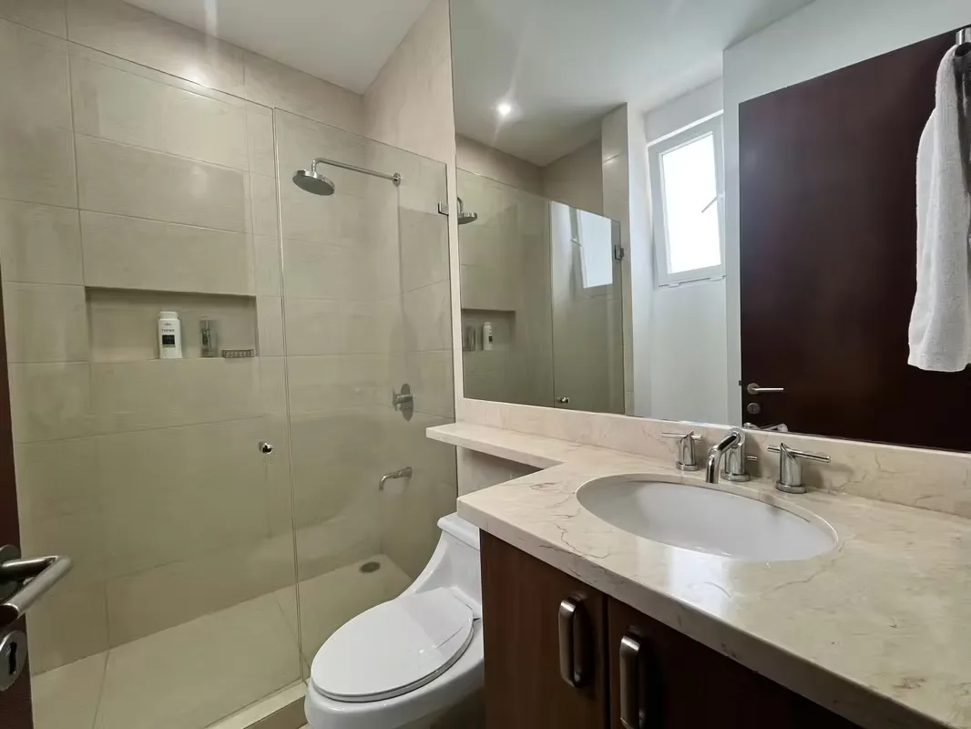 Hermosa casa en condominio estilo contemporáneo, el condominio tiene 12 casas lo que lo hace muy exclusivo., photo 9
