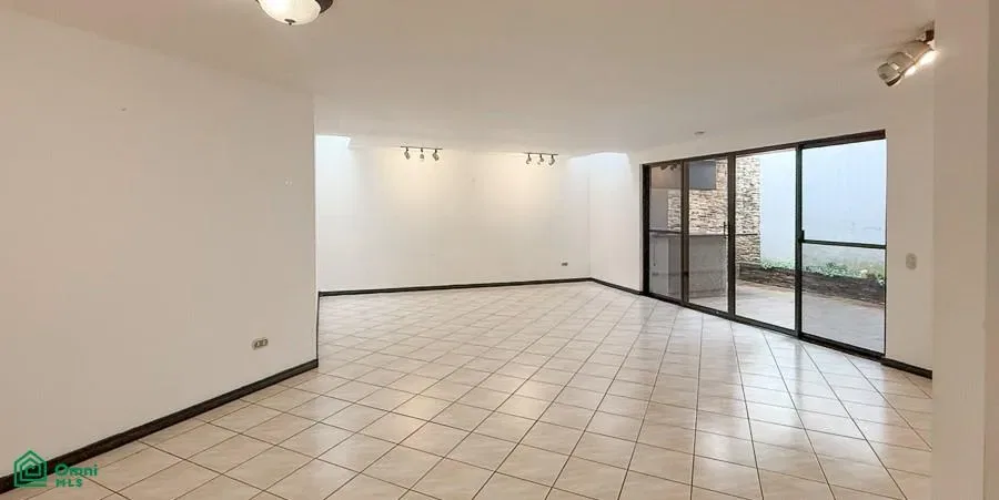 Ave20, Escazú, San Jose 10203
