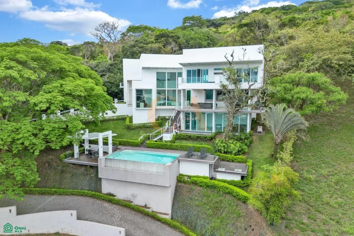 Modern Luxury Home, 798 sqm, infinity pool, property 2525 sqm, Ciudad Colón, photo 5