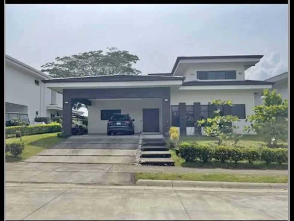 VENTA DE CASA, HACIENDA ESPINAL, SAN RAFAEL, ALAJUELA 4070 (GC)