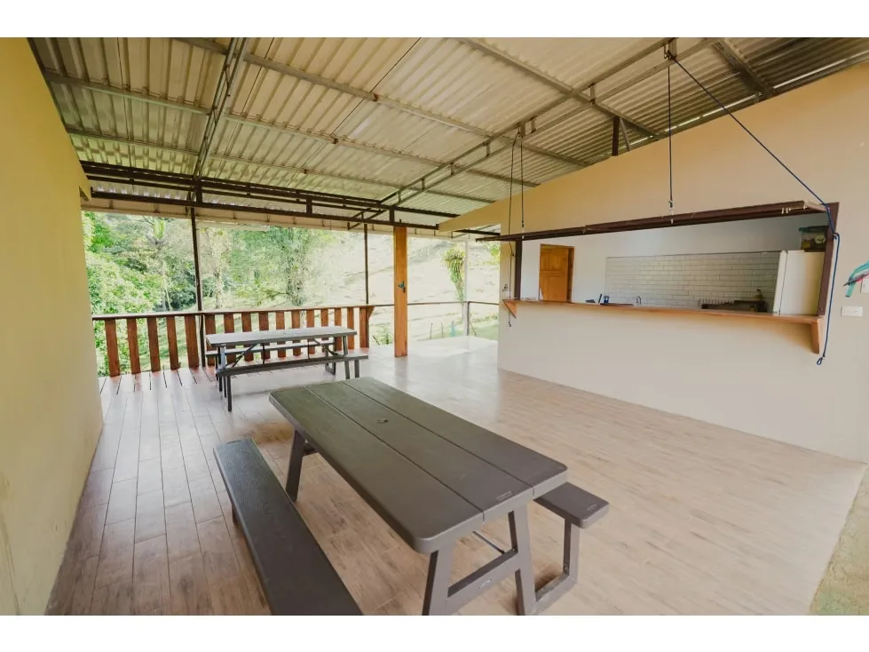 Descubre tu refugio ideal en la espectacular Casa Campestre ubicada en Sarapiquí, Heredia. Este encantador inmueble, con un extenso terreno de 10,000 m2, ofrece un estilo de vida ..., photo 16